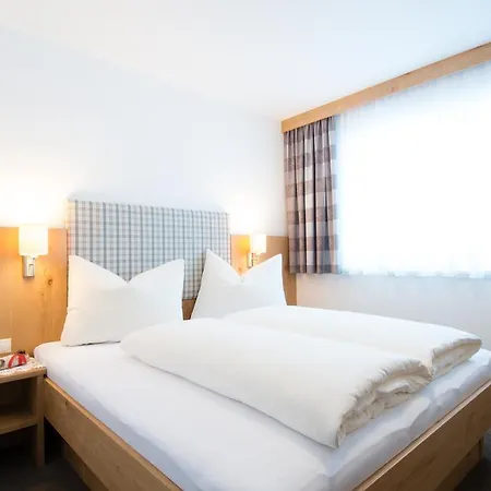 Apart Stella Alpina Ischgl Room photo